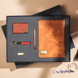 ست مدیریتی مهرسام چاپ، هدیه ای مناسب برای مدیران